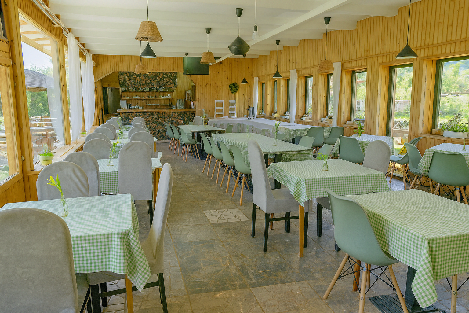 Re&scaron;taur&aacute;cia